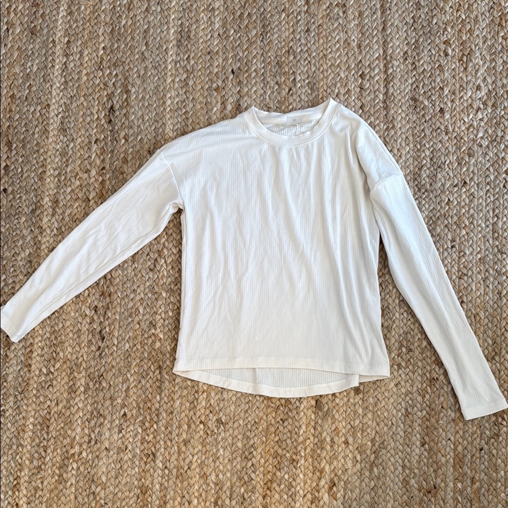 Women’s White Long Sleeve Shirt